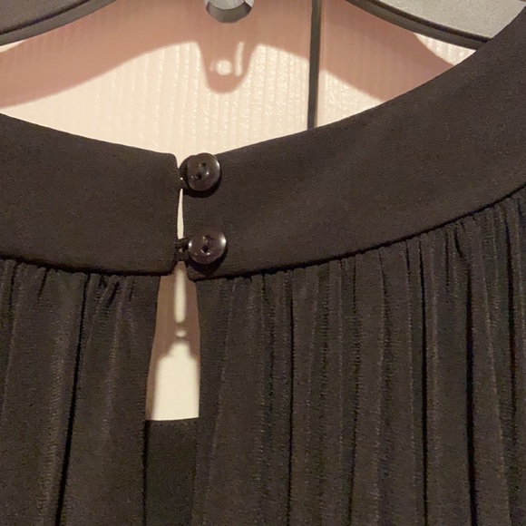 Black long sleeveless dress - Picture 6 of 7